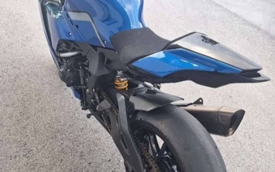 Gebrauchtmotorrad Yamaha R1 - Bild 2