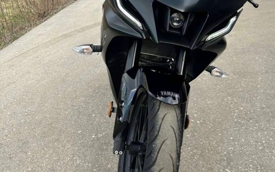 Gebrauchtmotorrad Yamaha R125 - Bild 3