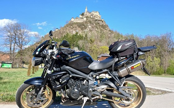 Gebrauchtmotorrad Triumph Street Triple 675 R - Bild 1