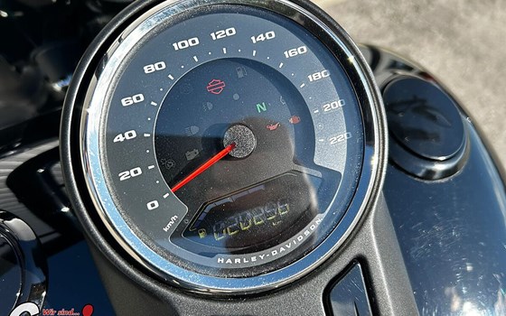 Gebrauchtmotorrad Harley-Davidson Softail Fat Boy S - Bild 12