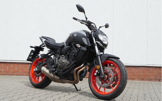 Gebrauchtmotorrad Yamaha MT-07 - Bild 2