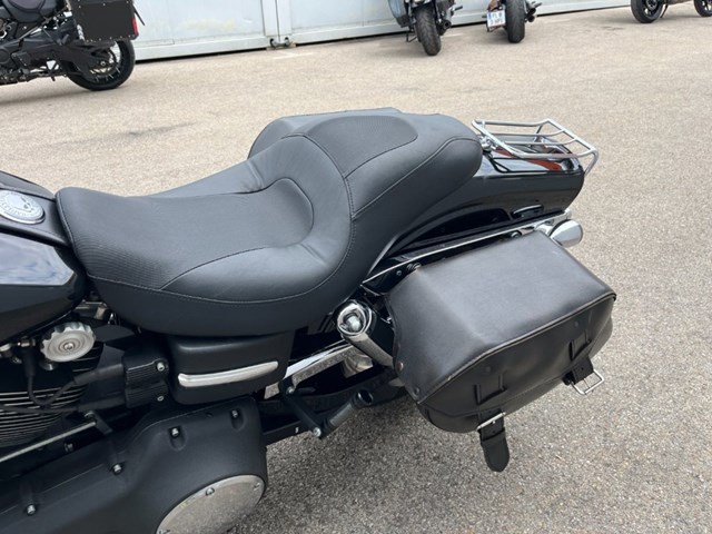 Harley-Davidson Dyna Fat Bob FXDF (schwarz) - Bild 12