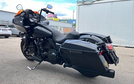 Gebrauchtmotorrad Harley-Davidson Touring Road Glide ST - Bild 11