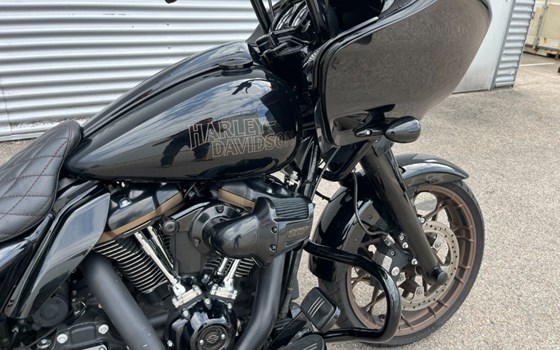Gebrauchtmotorrad Harley-Davidson Touring Road Glide ST - Bild 3