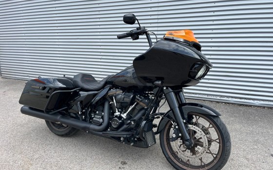 Gebrauchtmotorrad Harley-Davidson Touring Road Glide ST - Bild 4