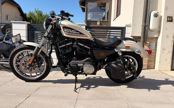 Gebrauchtmotorrad Harley-Davidson Sportster XL 883 R Roadster - Bild 3