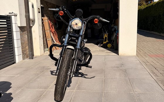 Gebrauchtmotorrad Harley-Davidson Sportster XL 883 R Roadster - Bild 5