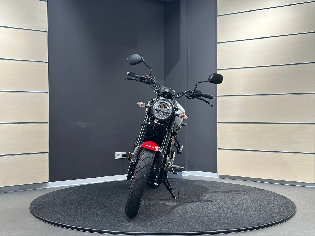 Yamaha XSR125