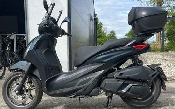 Gebrauchtmotorrad Piaggio Beverly 400 hpe - Bild 1