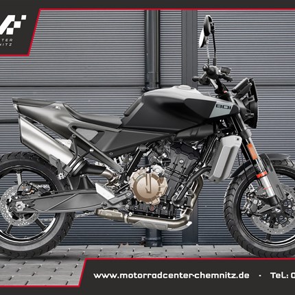 NEUFAHRZEUG Husqvarna Svartpilen 801