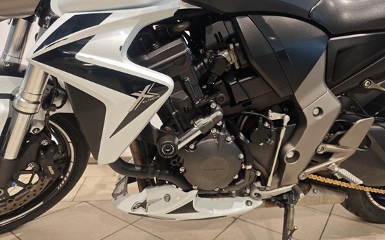 Gebrauchtmotorrad Honda CB 1000 R - Bild 14