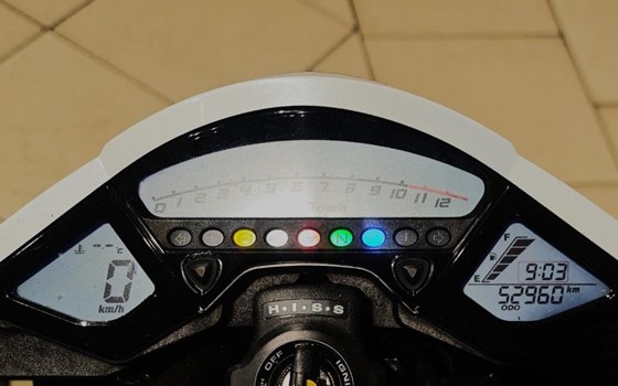 Gebrauchtmotorrad Honda CB 1000 R - Bild 7