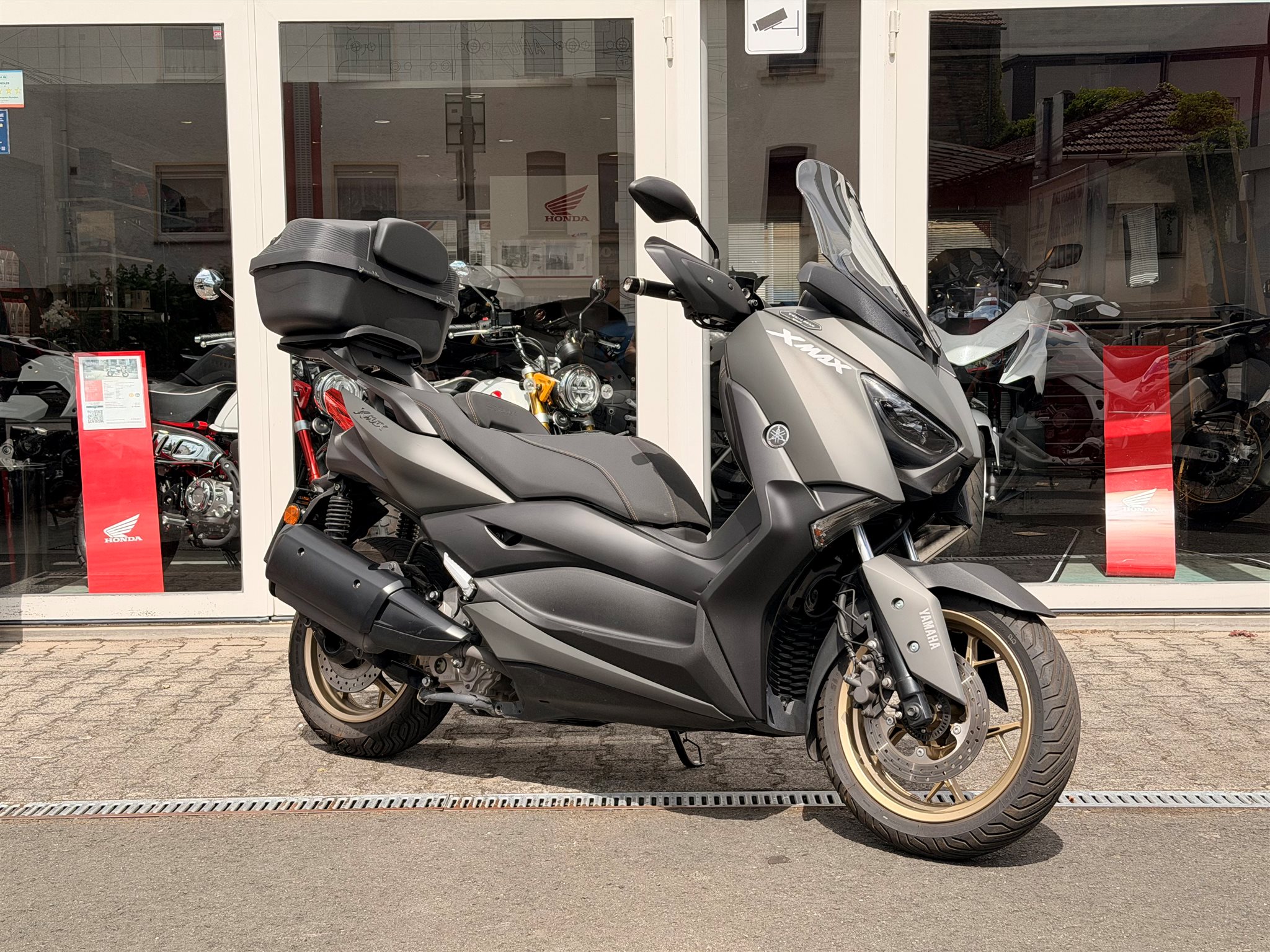 Yamaha XMAX 300 Tech MAX