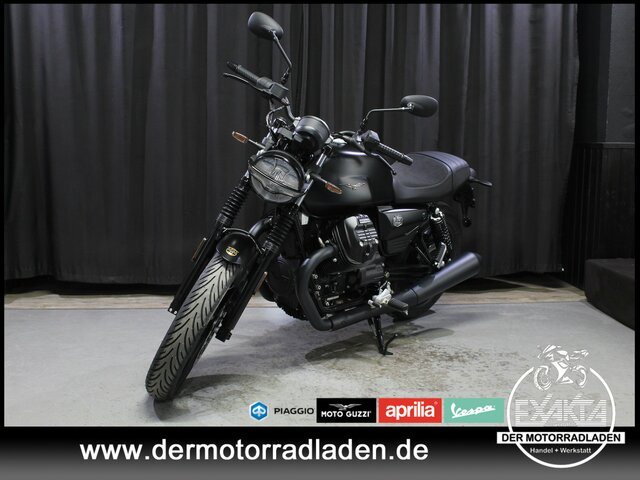 Moto Guzzi V7 Stone