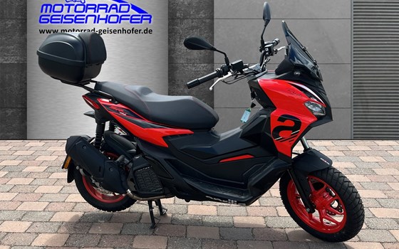 Gebrauchtmotorrad Aprilia SR GT 200 - Bild 4