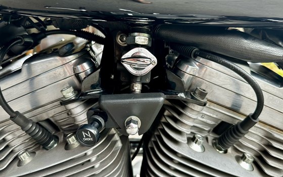 Gebrauchtmotorrad Harley-Davidson Sportster XL 883 - Bild 10
