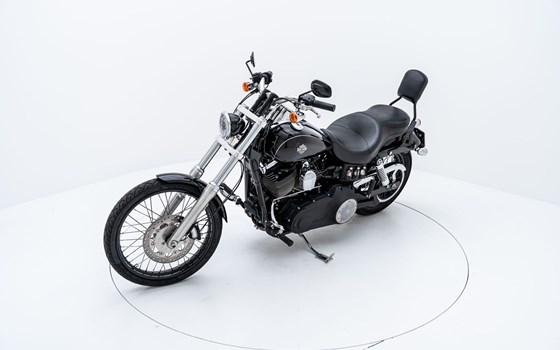 Motorrad Occasion Harley-Davidson Dyna Wide Glide FXDWG - Bild 3