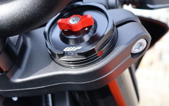 Gebrauchtmotorrad KTM 990 Duke - Bild 12