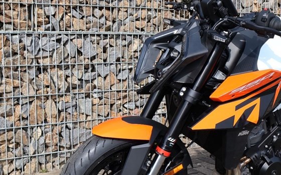 Gebrauchtmotorrad KTM 990 Duke - Bild 2