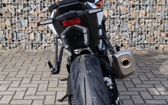Gebrauchtmotorrad KTM 990 Duke - Bild 6