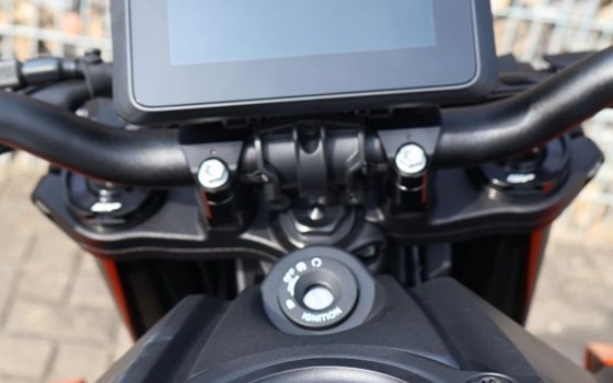 Gebrauchtmotorrad KTM 990 Duke - Bild 9