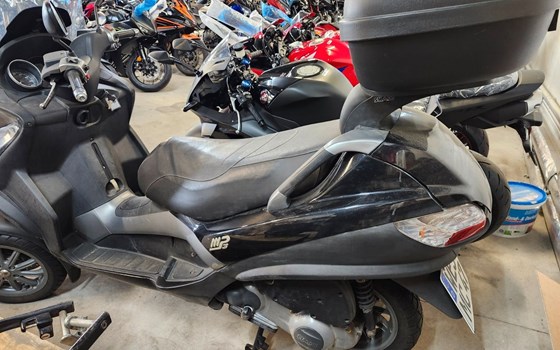 Gebrauchtmotorrad Piaggio MP3 125 - Bild 2