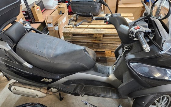 Gebrauchtmotorrad Piaggio MP3 125 - Bild 4