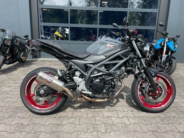 Suzuki SV650