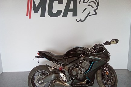 Honda CBR650R