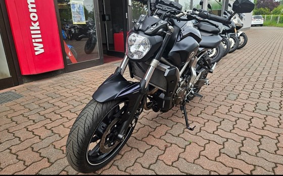 Gebrauchtmotorrad Yamaha MT-07 - Bild 2