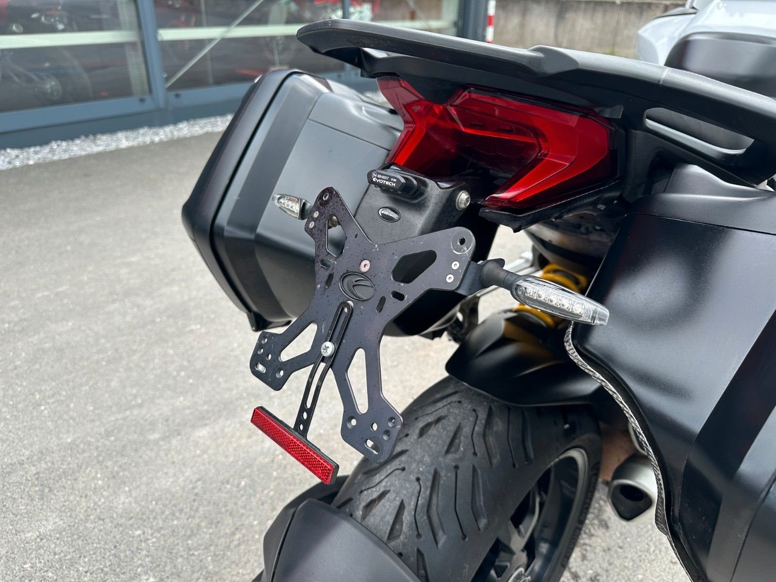 Ducati Multistrada 1200 S Touring