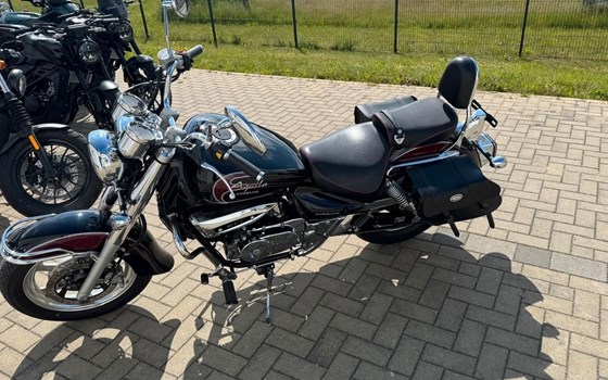 Gebrauchtmotorrad Hyosung GV 250i - Bild 3