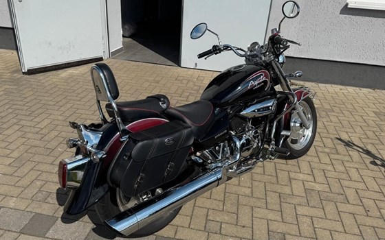 Gebrauchtmotorrad Hyosung GV 250i - Bild 4
