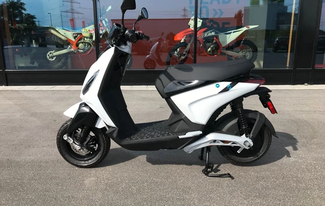 Piaggio 1