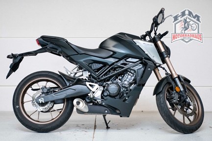 Honda CB125R