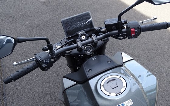Gebrauchtmotorrad Honda CB750 Hornet - Bild 3