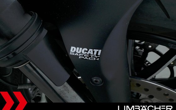 Gebrauchtmotorrad Ducati Diavel Carbon - Bild 15