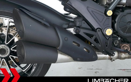 Gebrauchtmotorrad Ducati Diavel Carbon - Bild 16