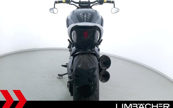Gebrauchtmotorrad Ducati Diavel Carbon - Bild 17