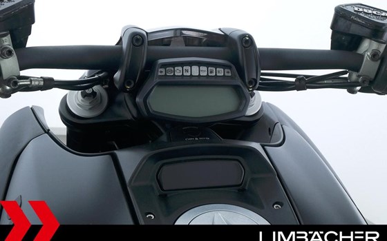 Gebrauchtmotorrad Ducati Diavel Carbon - Bild 22