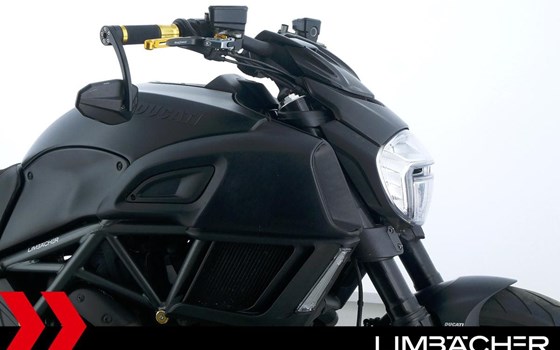 Gebrauchtmotorrad Ducati Diavel Carbon - Bild 25