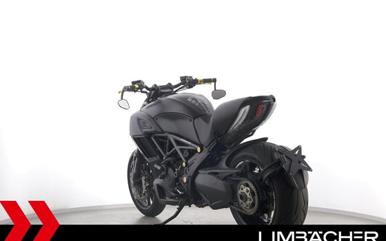 Gebrauchtmotorrad Ducati Diavel Carbon - Bild 7