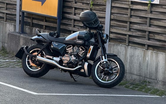 Gebrauchtmotorrad Hyosung GV 125 X ABS - Bild 4