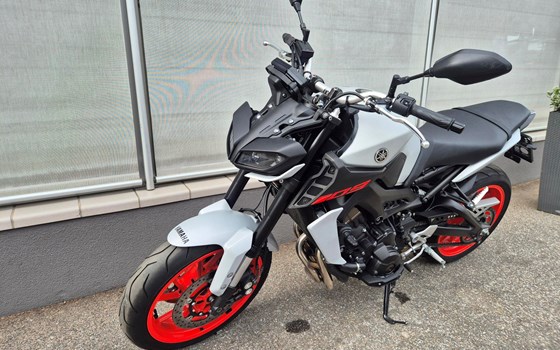 Gebrauchtmotorrad Yamaha MT-09 - Bild 7