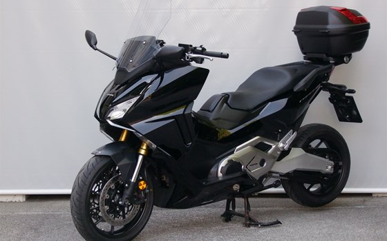 Gebrauchtmotorrad Honda Forza 750 - Bild 1