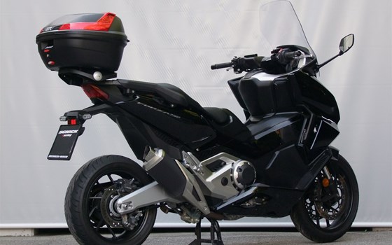Gebrauchtmotorrad Honda Forza 750 - Bild 10