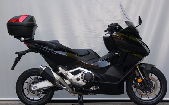 Gebrauchtmotorrad Honda Forza 750 - Bild 12