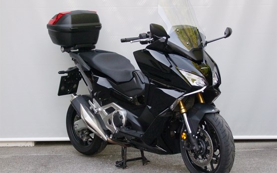 Gebrauchtmotorrad Honda Forza 750 - Bild 13