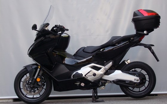 Gebrauchtmotorrad Honda Forza 750 - Bild 4