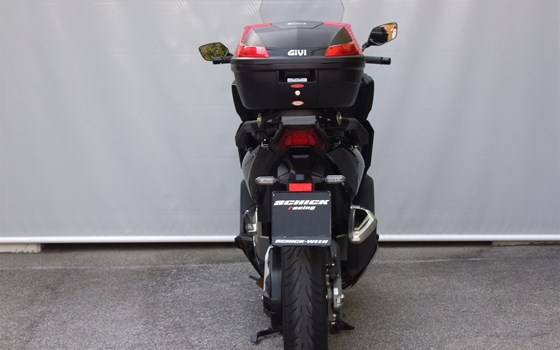 Gebrauchtmotorrad Honda Forza 750 - Bild 7